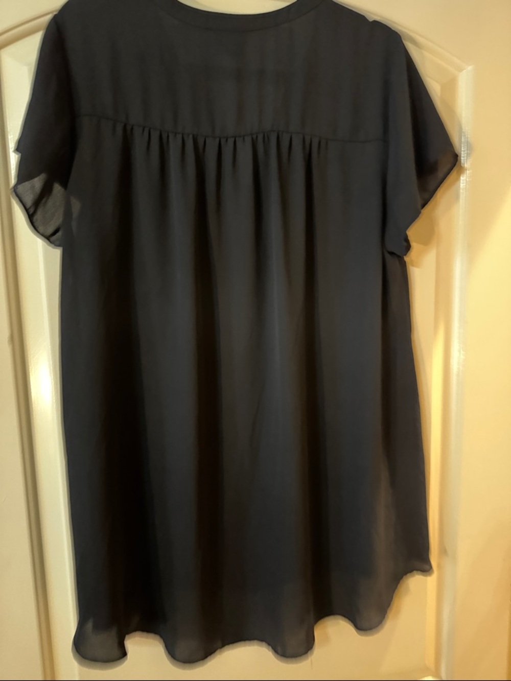 Torrid Black Short Sleeve V-Neck Tunic Blouse L - Picture 8 of 10